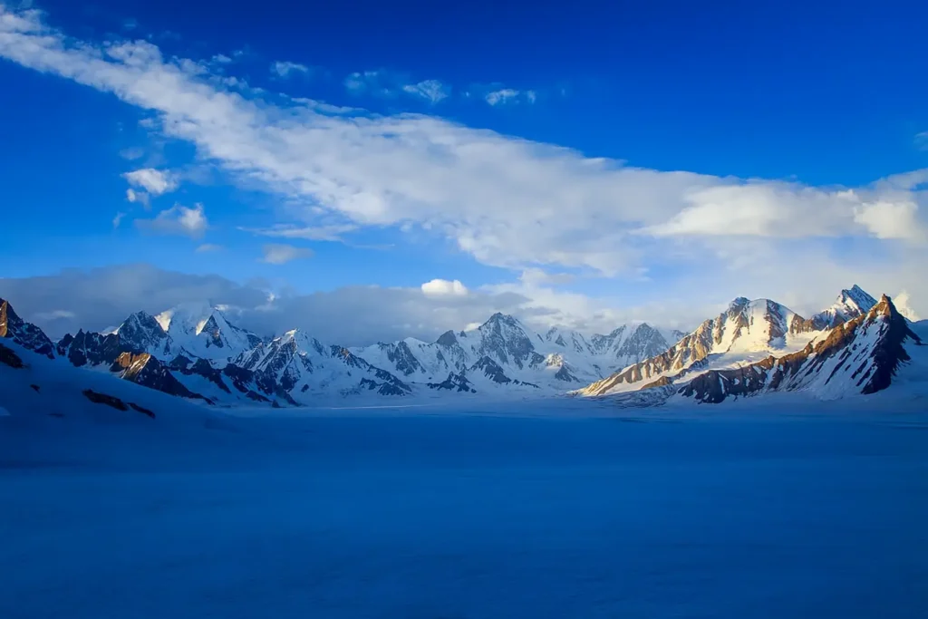 Baiafo and snow lake