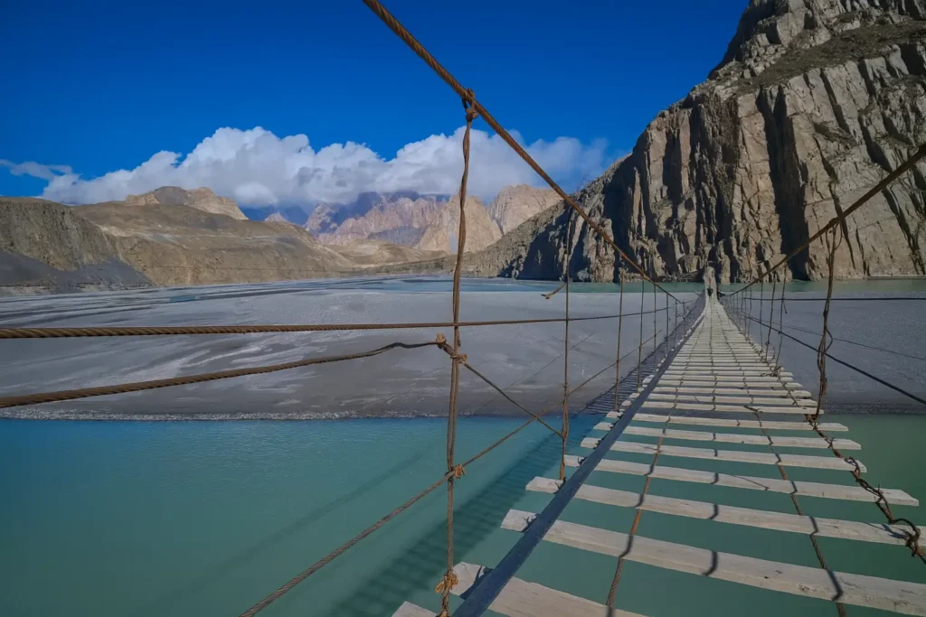 Chitral to Gilgit Trek