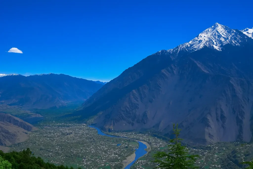 Chitral to Gilgit Trek