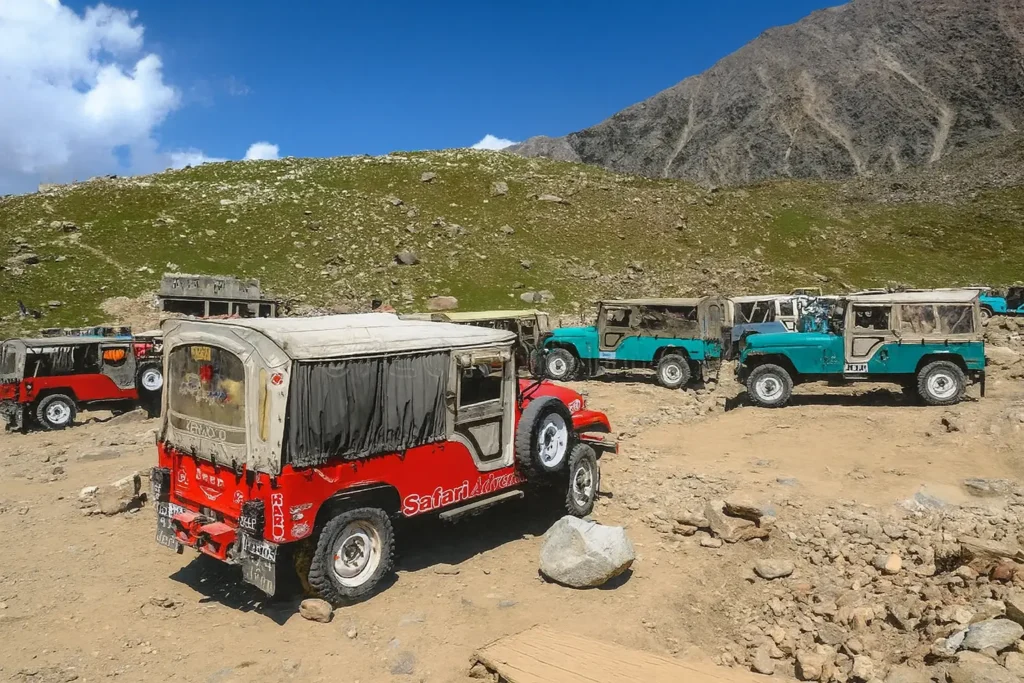 Karakoram jeep safari