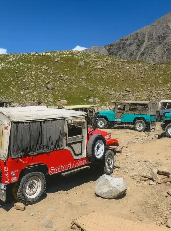 Karakoram jeep safari