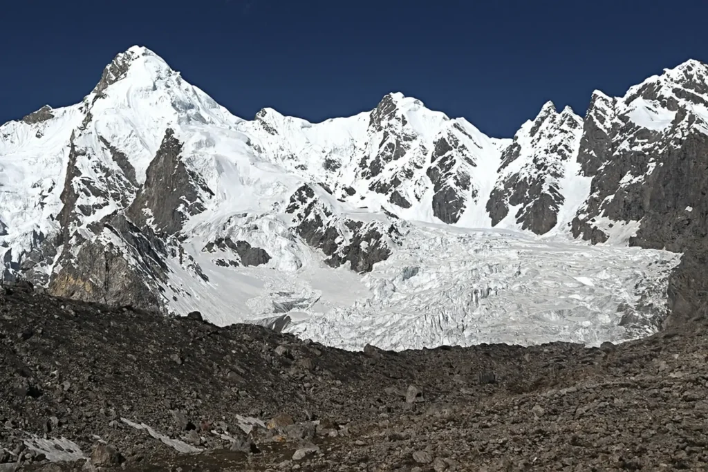 Bondit Peak
